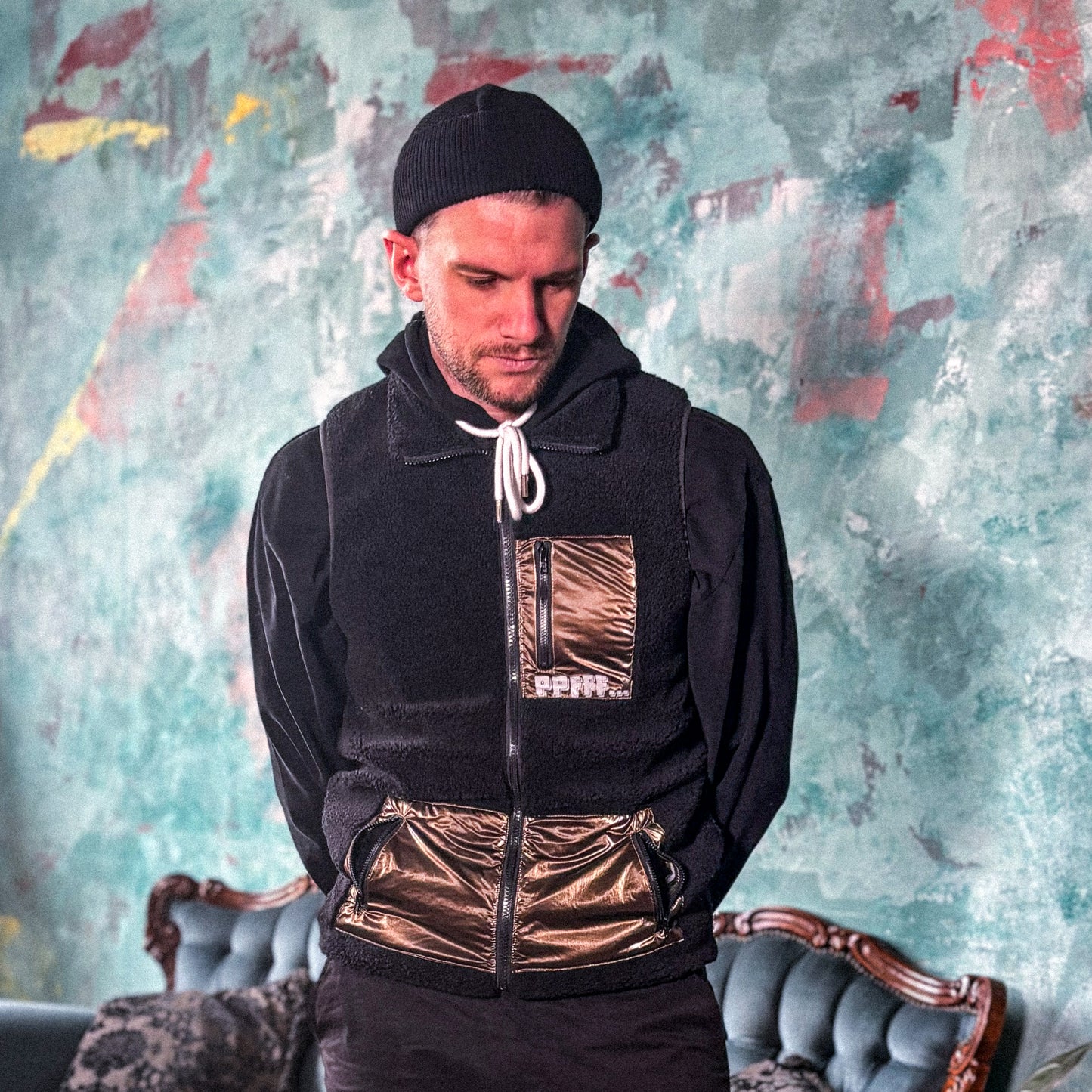 Nat Sherpa Vest - Black