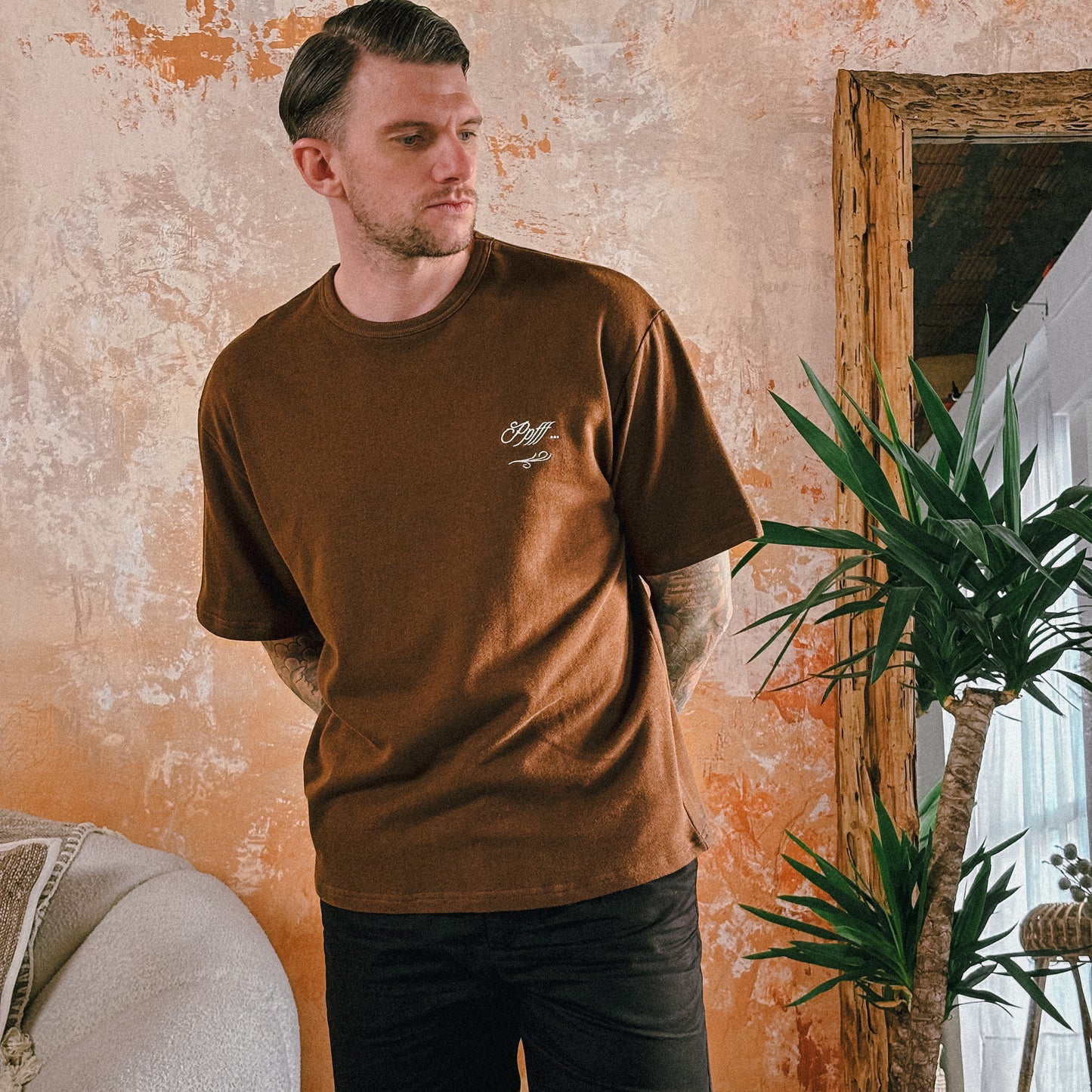 Lesley Basic Tee - Brown